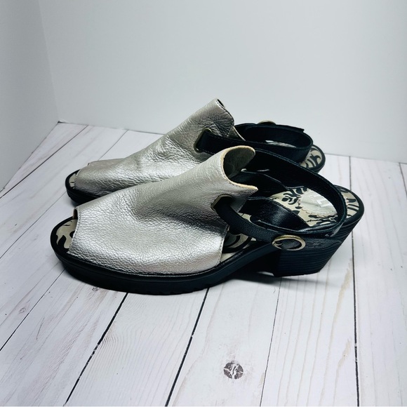 Fly London Wena Silver and Black Slingback Mules Size 41 - Picture 8 of 13